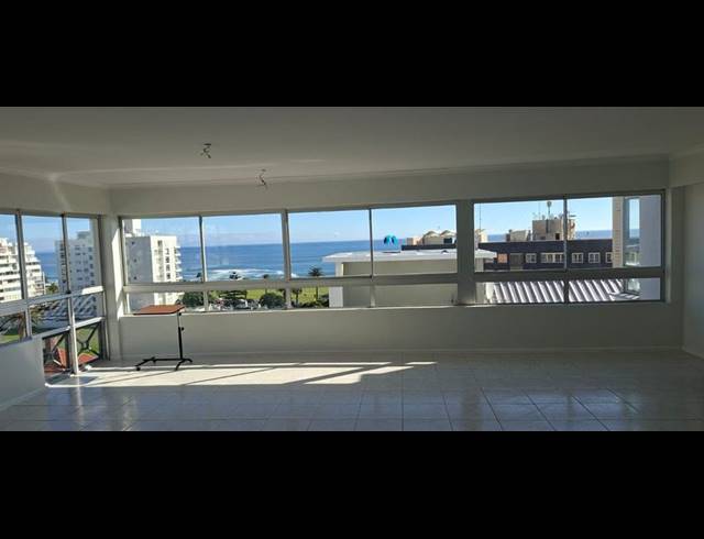 2 BEDROOM PROPERTY TO RENT IN SEA POINT
